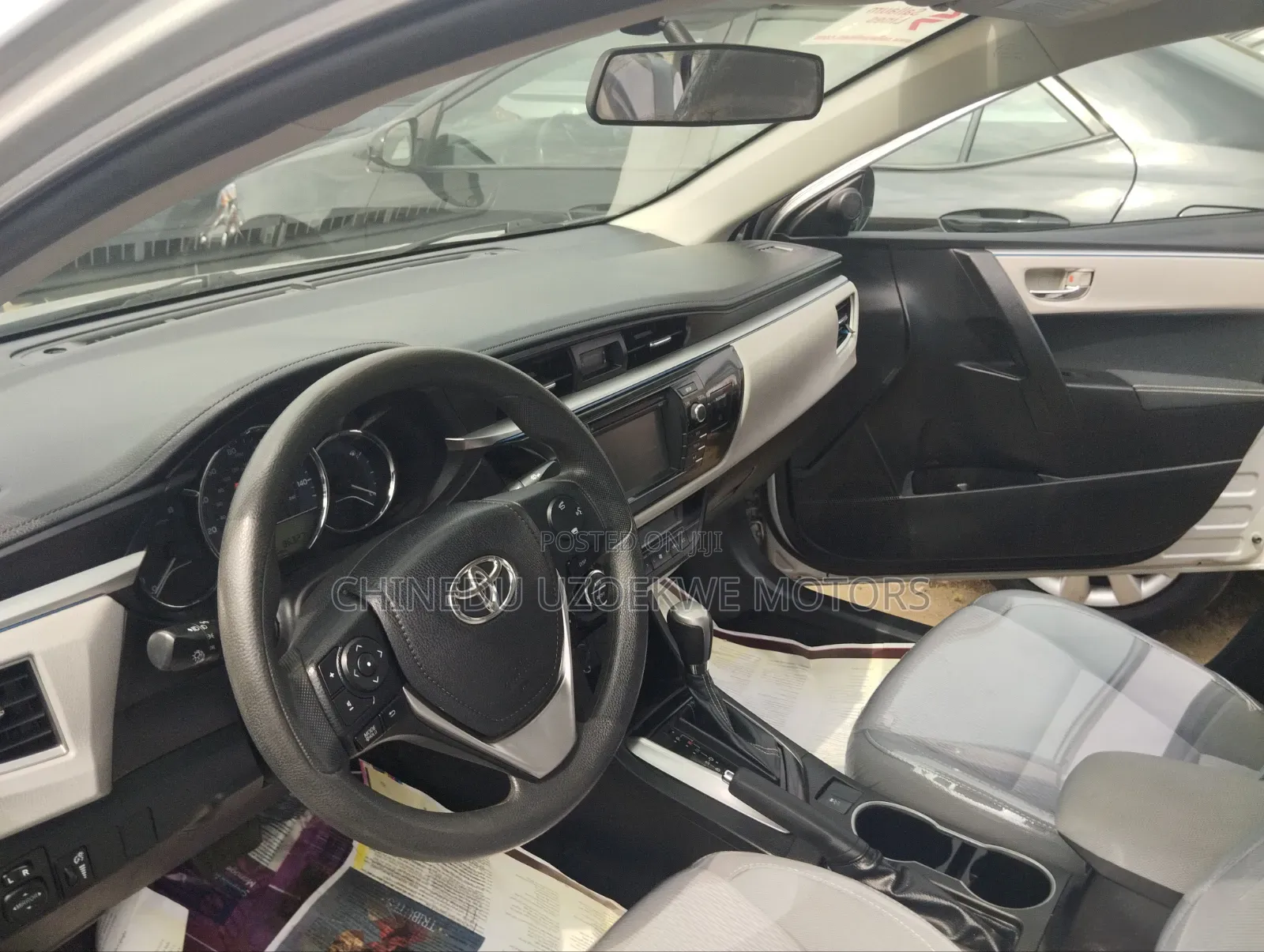Toyota Corolla 2016 Silver