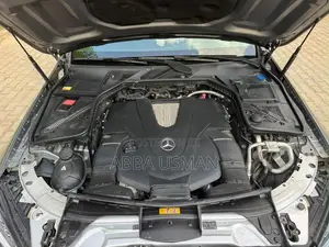 Mercedes-Benz C400 4Matic AWD Sedan (3.0L V6 7A) 2015 Gray