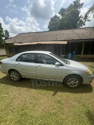 Toyota Corolla 2004 Silver