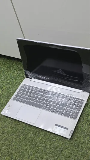 Laptop Lenovo IdeaPad S340 8GB Intel Core i3 SSD 256GB