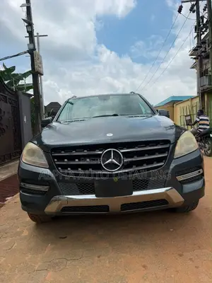 Mercedes-Benz M Class 2013 Black