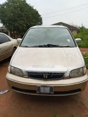Honda Shuttle 2001 Silver