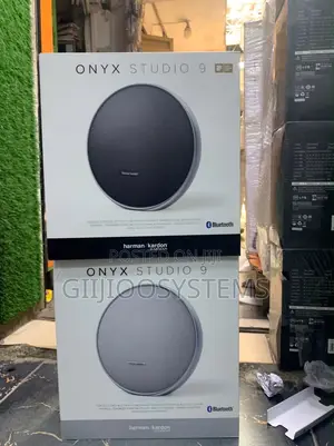 Onyx Studio 9