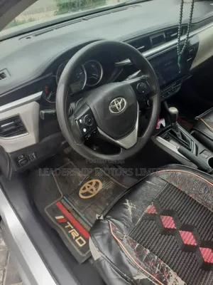 Toyota Corolla LE 4dr Sedan (1.8L 4cyl CVT) 2014 Silver