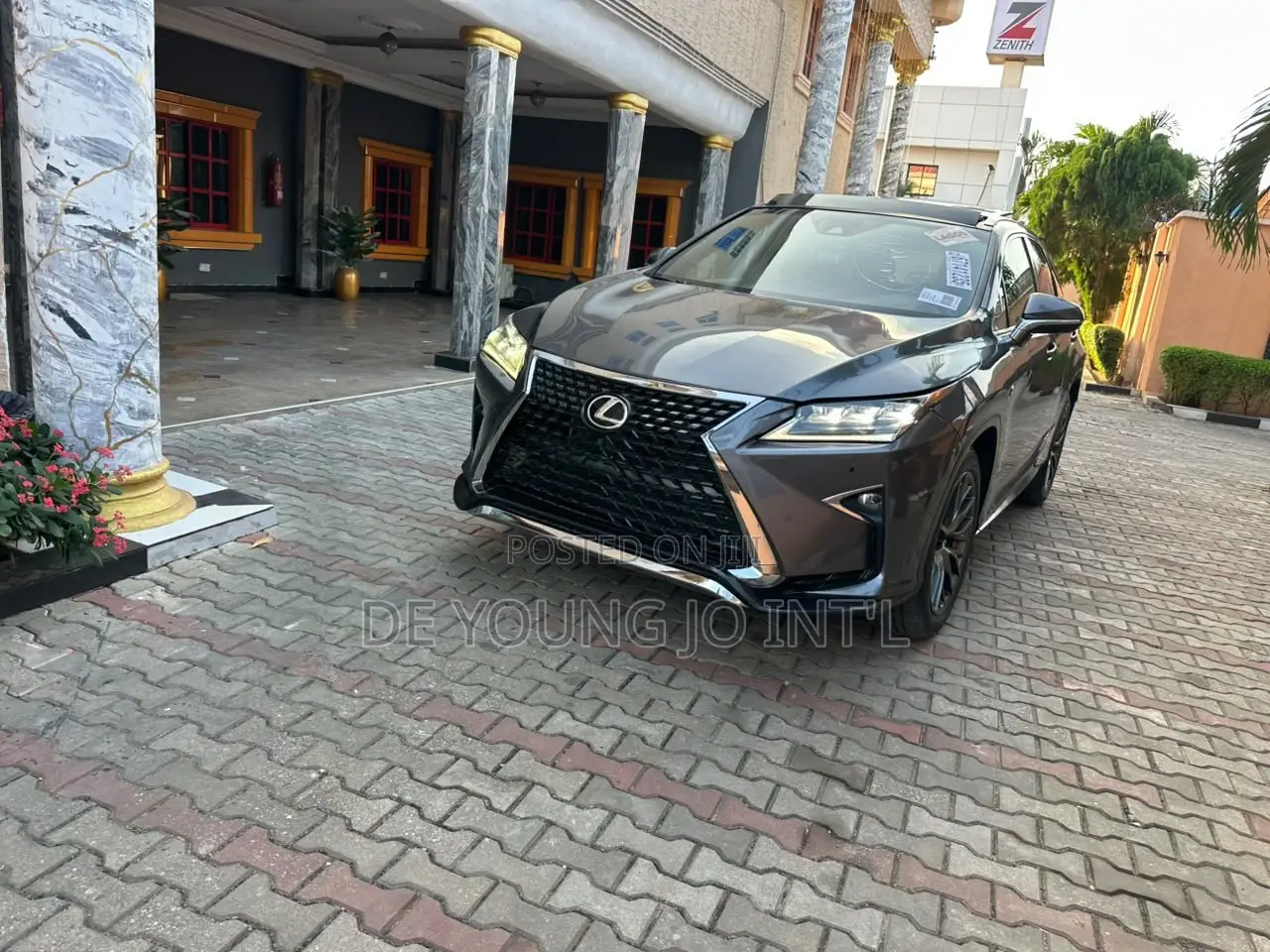 Lexus RX 2020 Gray
