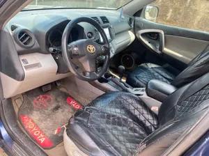 Toyota RAV4 2008 Blue