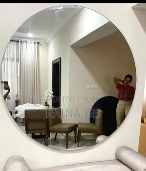 Luxury Round Mirror