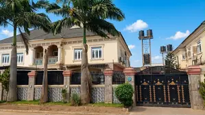 4bdrm Duplex in Estate, Galadimawa for sale