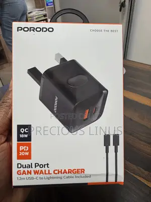 Porodo Fast Dual Port Charger With Type C to Lightning Cord