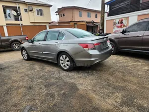 Honda Accord 2009 Brown