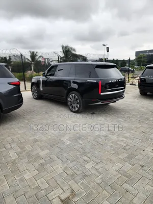 Land Rover Range Rover Vogue 2023 Black