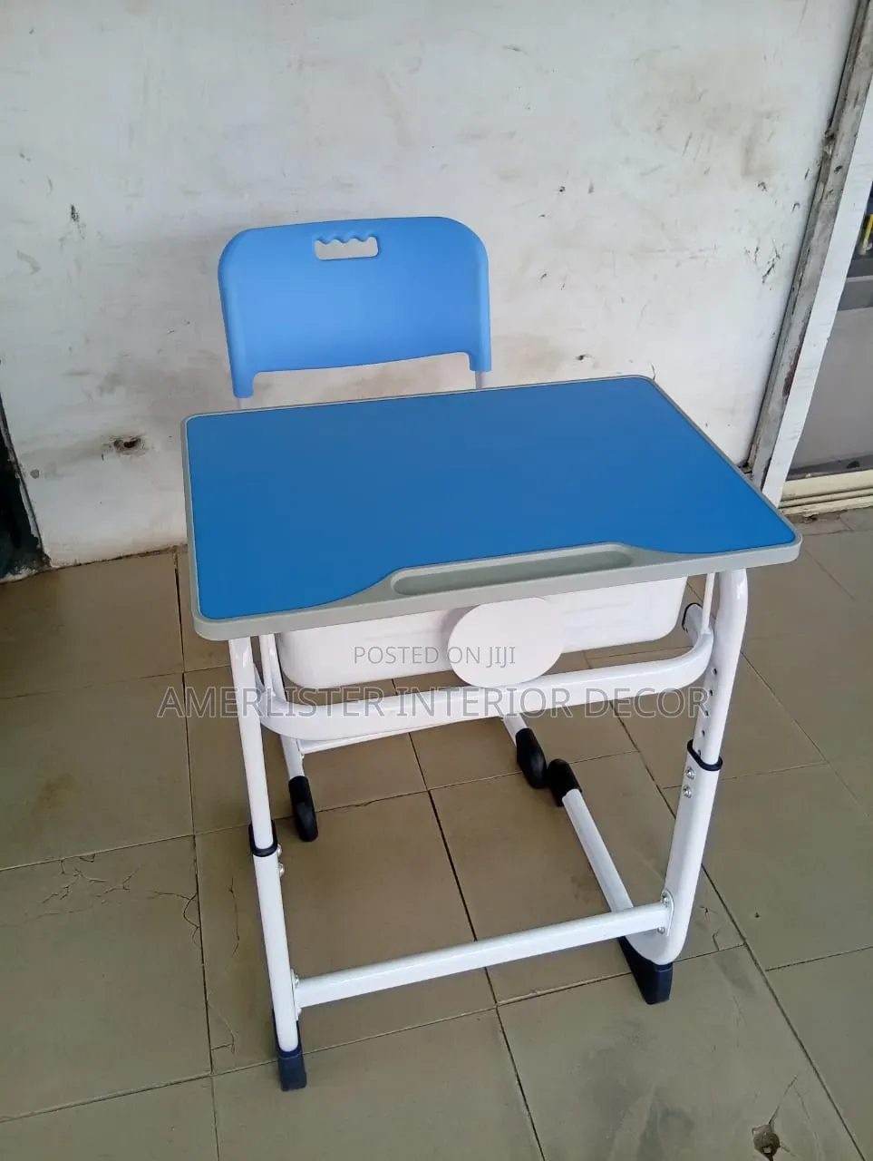 High Quality Student Reading Table and Chairs