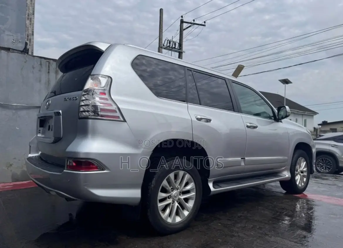 Lexus GX 460 Luxury 2015 Silver