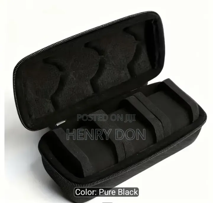 ‎3-Slot Hard Shell Watch Storage ‎Box With Soft Foam Pillows & Handle