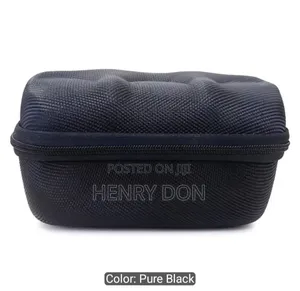 ‎3-Slot Hard Shell Watch Storage ‎Box With Soft Foam Pillows & Handle