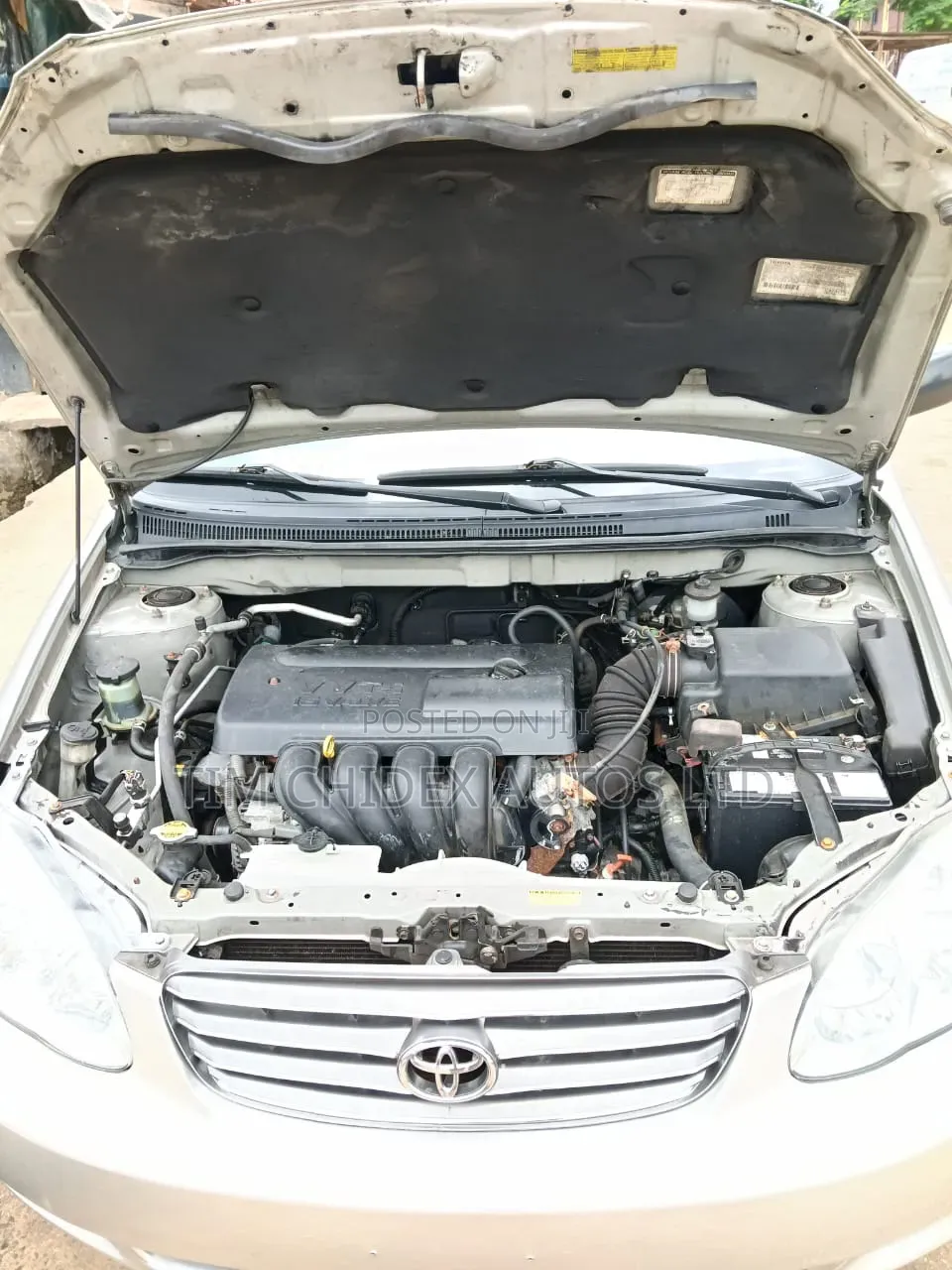 Toyota Corolla LE 2004 Gray