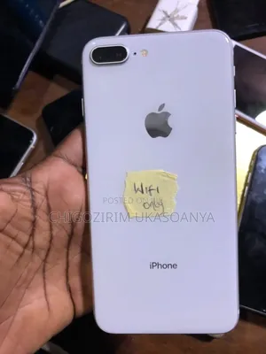 Apple iPhone 8 Plus 64 GB Gray