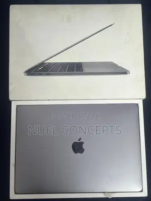 Laptop Apple MacBook Pro 2020 8GB Intel Core i5 SSD 512GB