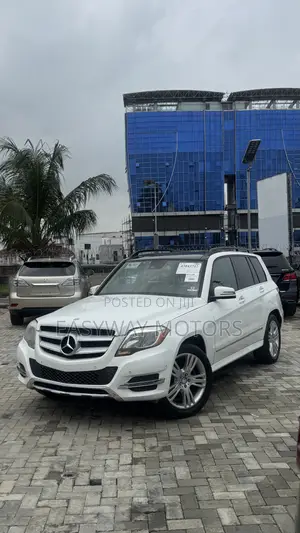 Mercedes-Benz GLK-Class Base GLK 250 BlueTEC 4dr AWD 4MATIC (2.1L 4cyl)