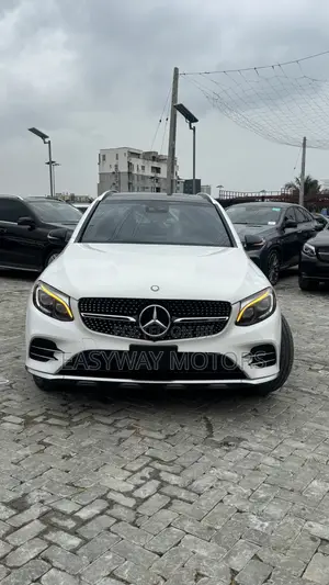 Mercedes-Benz GLC-Class 2017 White