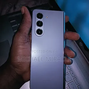 Samsung Galaxy Z Fold 5 256 GB Purple