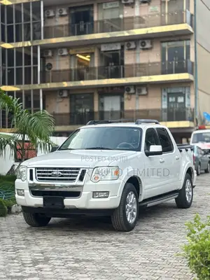 Ford Sport Trac 2009 White