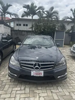 Mercedes-Benz C300 Sport 4Matic Sedan AWD (3.5L 6cyl 7A) 2014 Gray