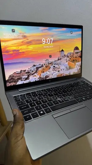 Laptop HP ZBook Firefly G8 16GB Intel Core i5 SSD 512GB