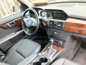Mercedes-Benz GLK-Class 2011 Gray