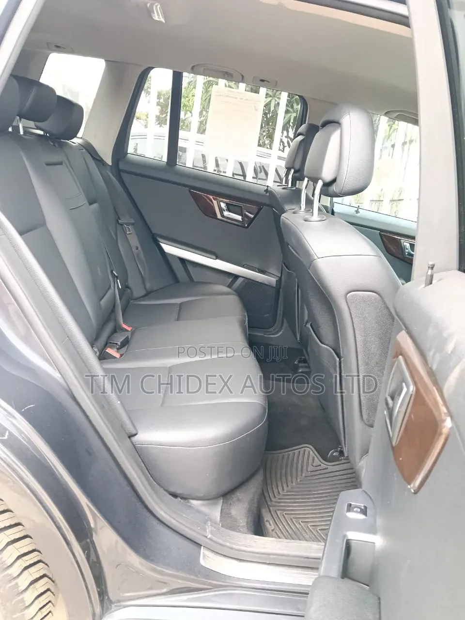 Mercedes-Benz GLK-Class 2011 Gray