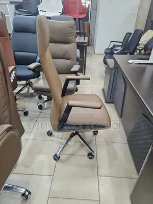Quality High-Back Executive Swivel Chair