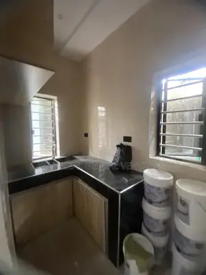 Mini Flat in Greenfield Estate, Ago Palace for rent