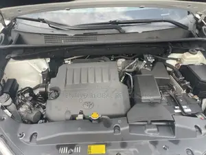 Toyota Highlander XLE V6 4x2 (3.5L 6cyl 6A) 2016 White