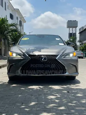Lexus ES 350 Luxury FWD 2019 Gold
