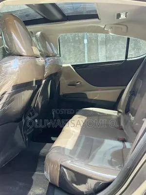 Lexus ES 350 Luxury FWD 2019 Gold
