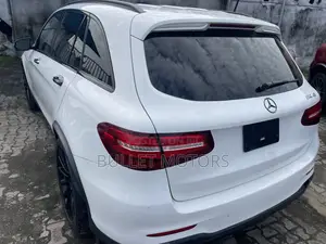 Mercedes-Benz GLC-Class 2017 White