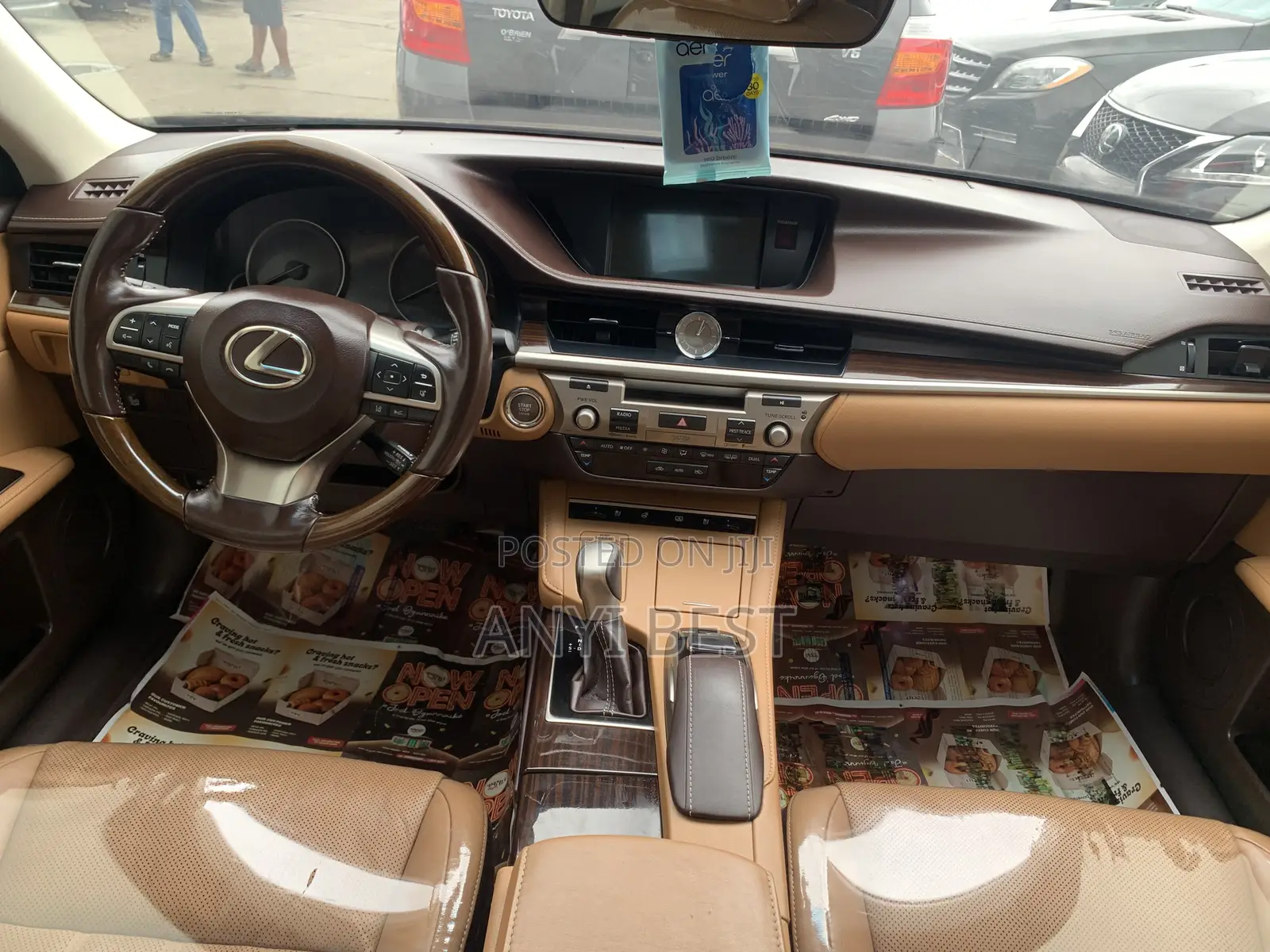 Lexus ES 2016 Brown