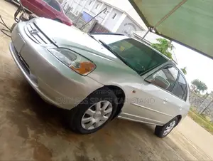 Honda Civic 2004 Silver