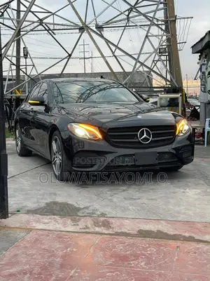 Mercedes-Benz E300 4Matic AWD Sedan (2.0L 4cyl 9A) 2017 Black