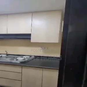 3bdrm Block of Flats in Onike for rent