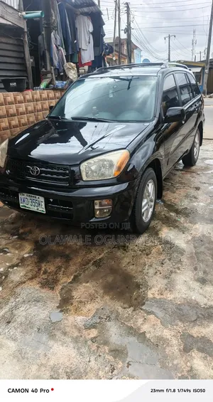 Toyota RAV4 2002 Black