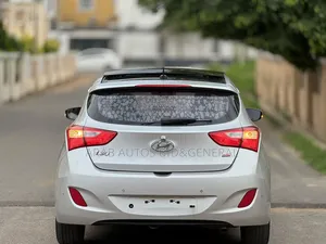 Hyundai i30 2015 Silver