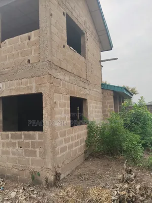 6bdrm Duplex in Housing Estate Elega, Abeokuta South for sale