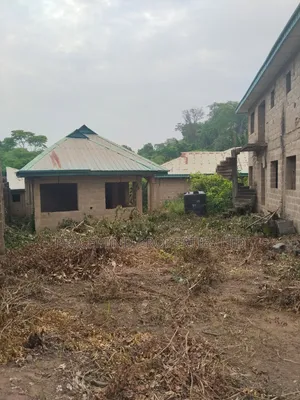 6bdrm Duplex in Housing Estate Elega, Abeokuta South for sale