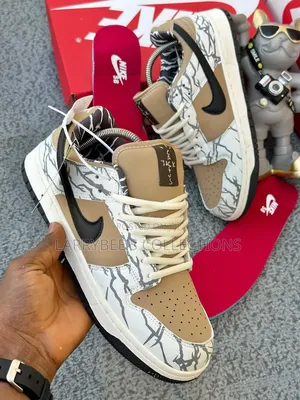Nike Dunk Sneakers