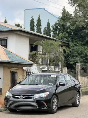 Toyota Camry 2016 Black