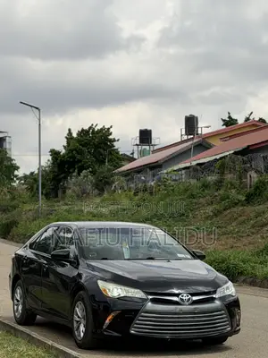 Toyota Camry 2016 Black