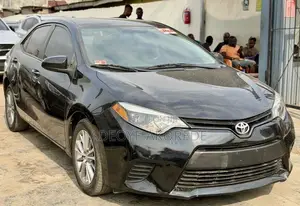 Toyota Corolla 2015 Black