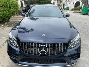 Mercedes-Benz C43 2018 Blue