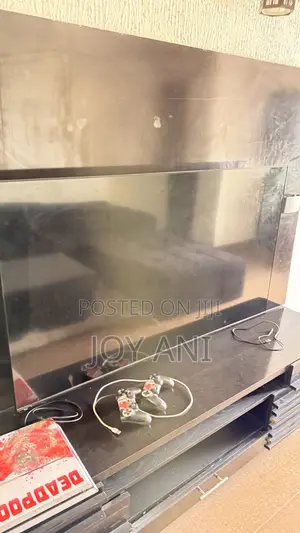 55” Royal Smart TV With Carton